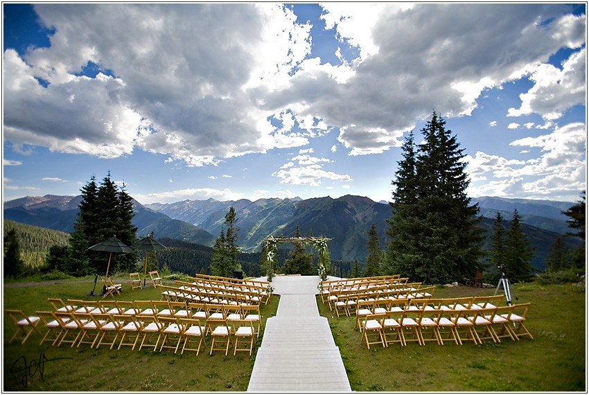 Outdoor Wedding Venue