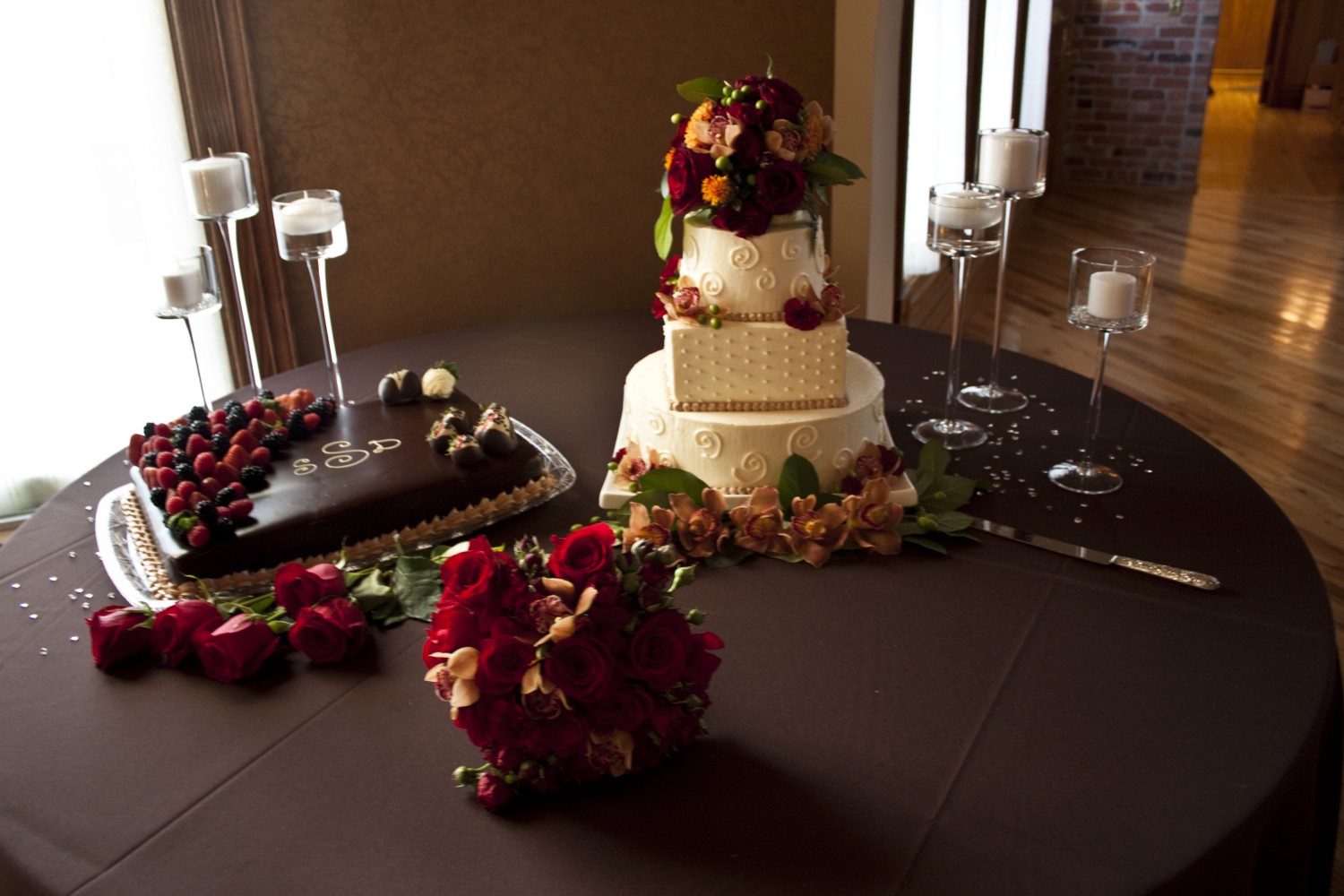 Chocolate cake table